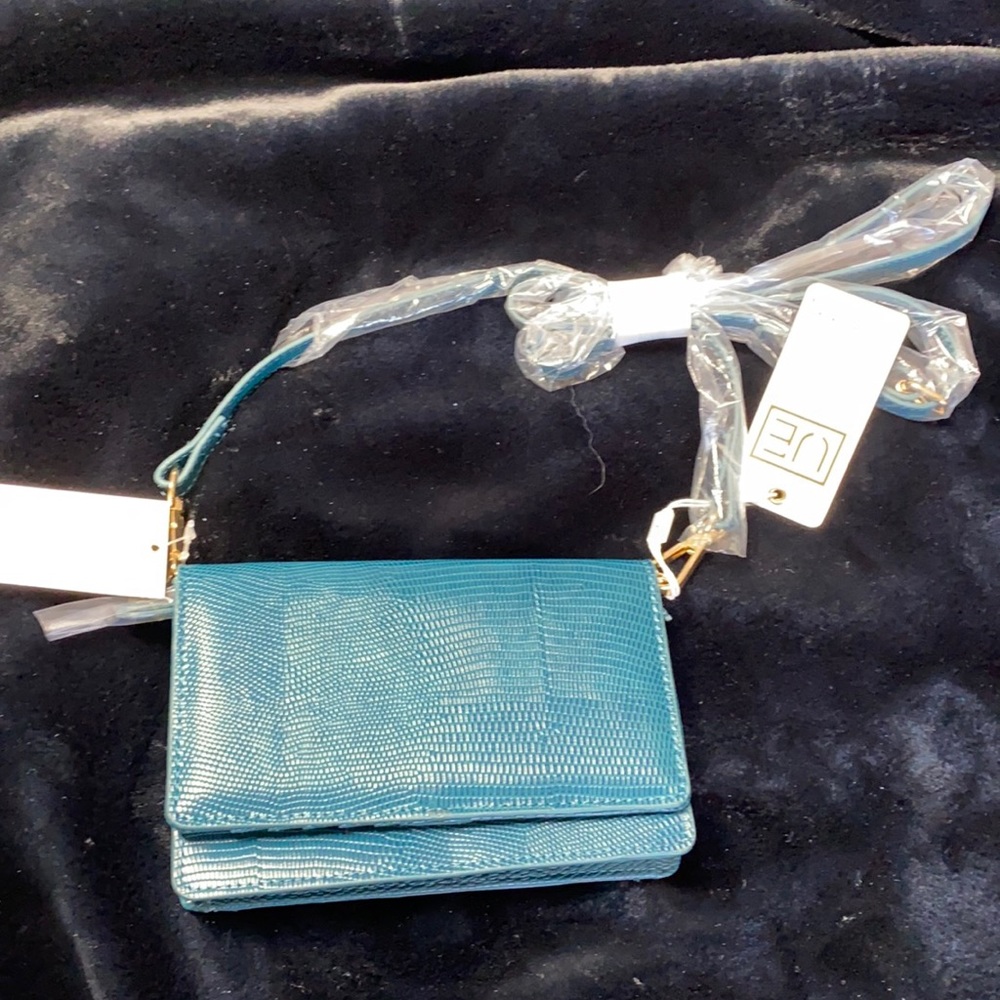 Teal cross body purse